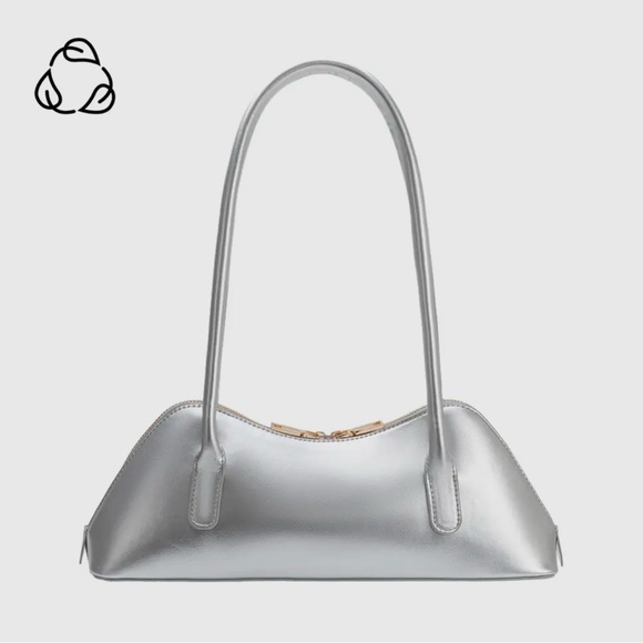 Melie Bianco Metallic Silver Shoulder Bag Vegan NWT - Picture 4 of 4